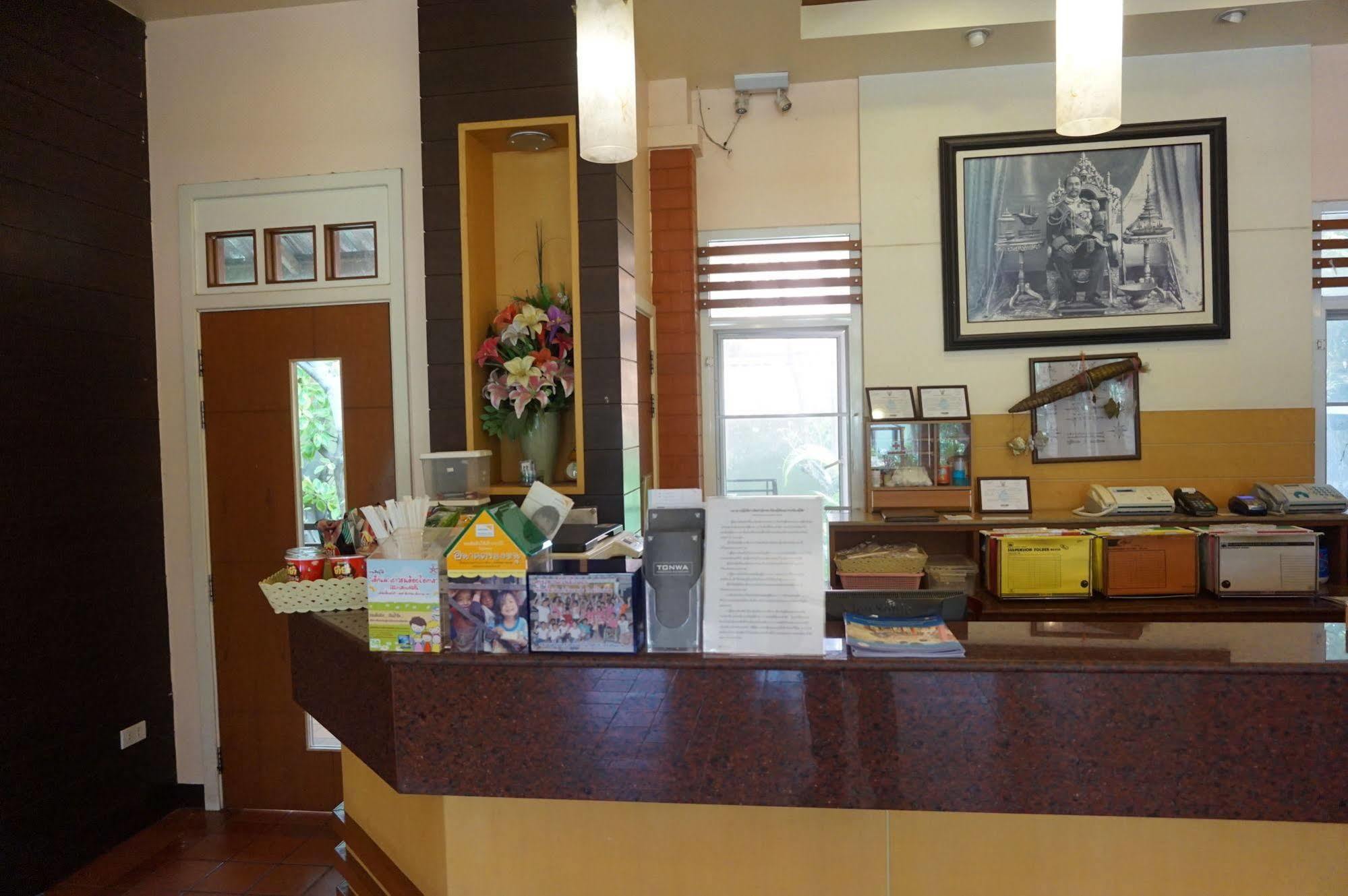 Tonwa Resort Hotel Khon Kaen Exterior photo