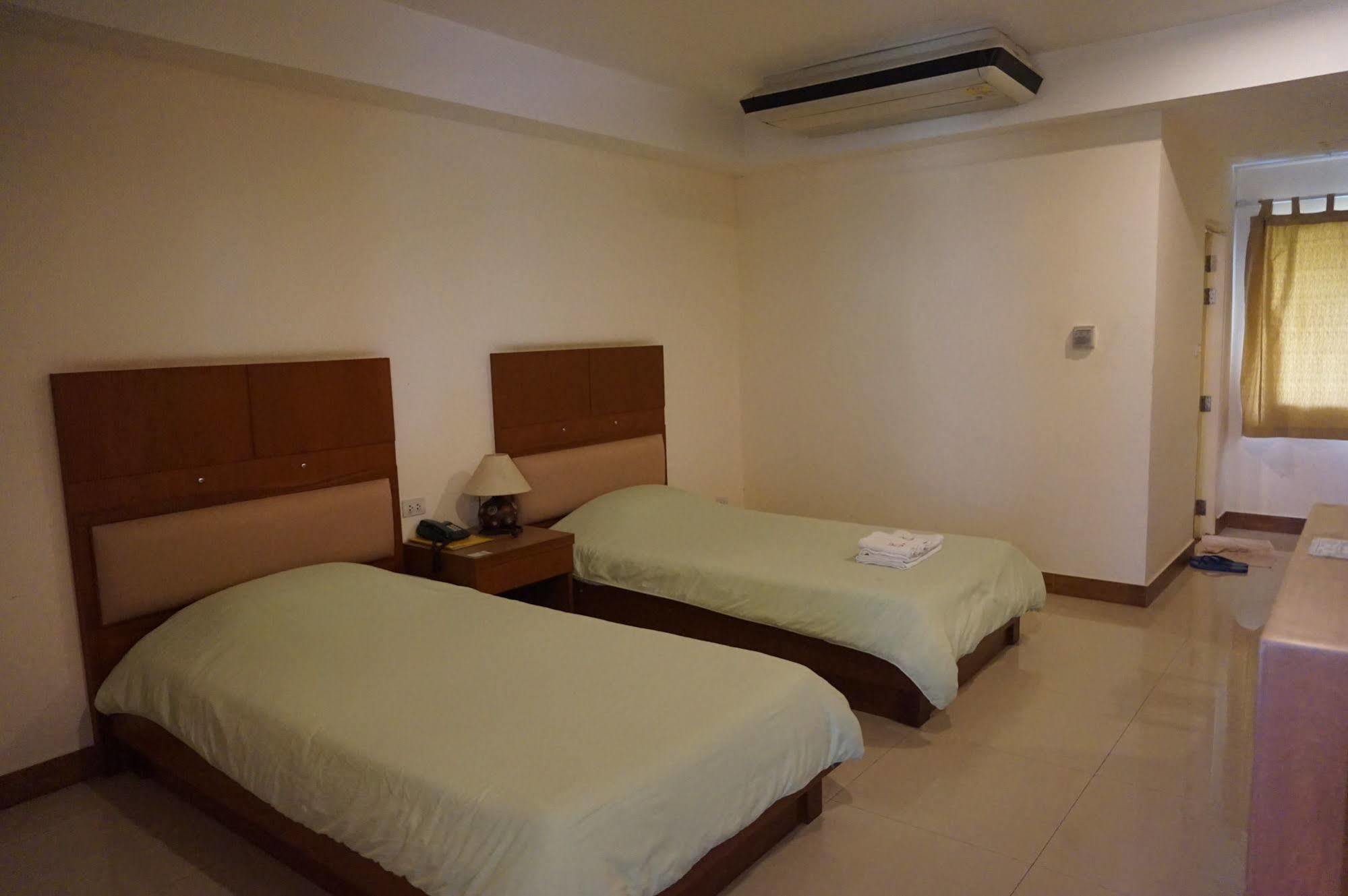 Tonwa Resort Hotel Khon Kaen Exterior photo