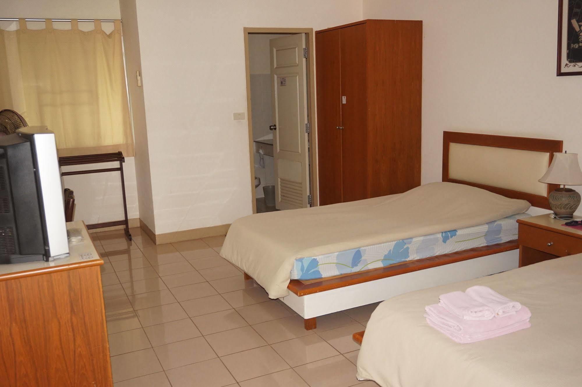 Tonwa Resort Hotel Khon Kaen Exterior photo